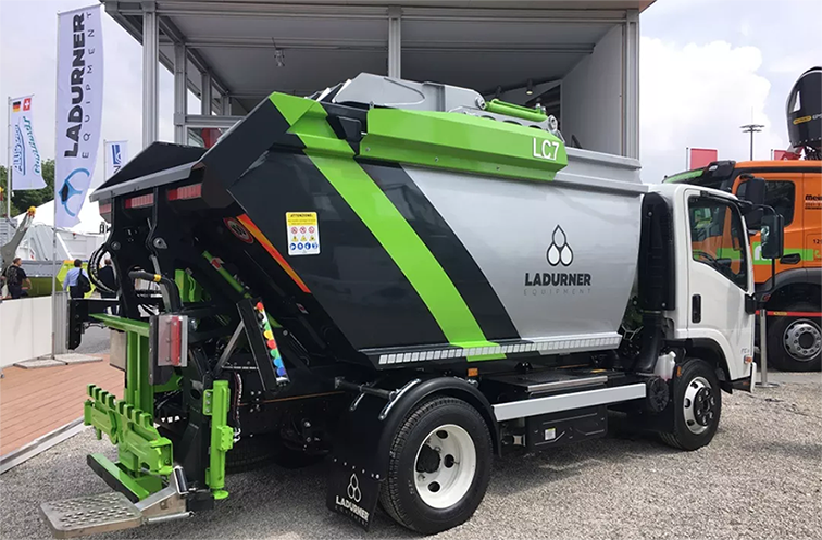 Ezpay(中国)中联环境装备出口意大利，进军海外环卫市场